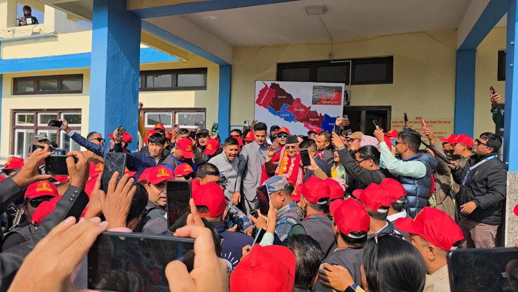 स्थानहद फुकुवापछि केपी ओली पहिलो पटक गृहजिल्ला झापामा